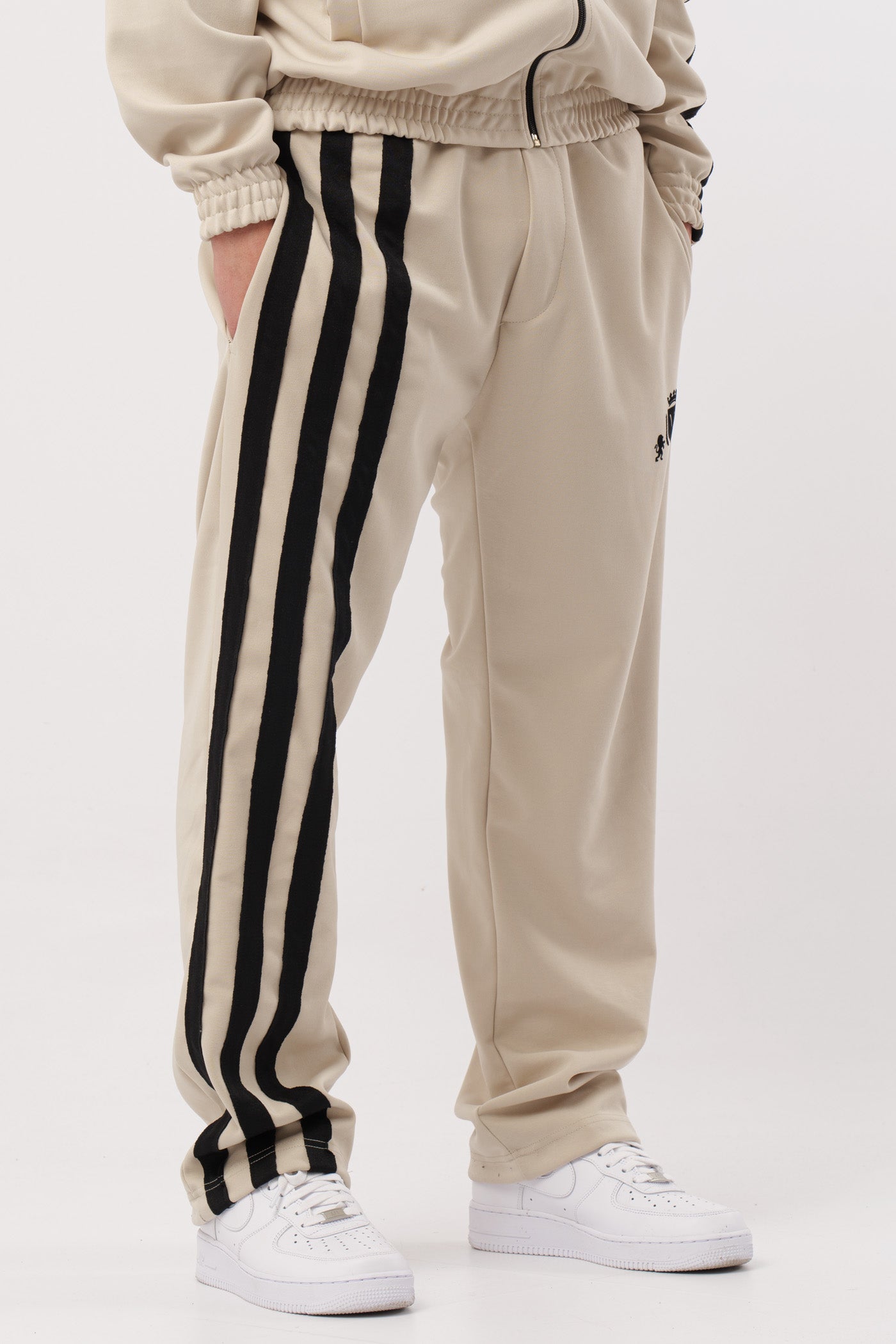 New Era Tracksuit Sand