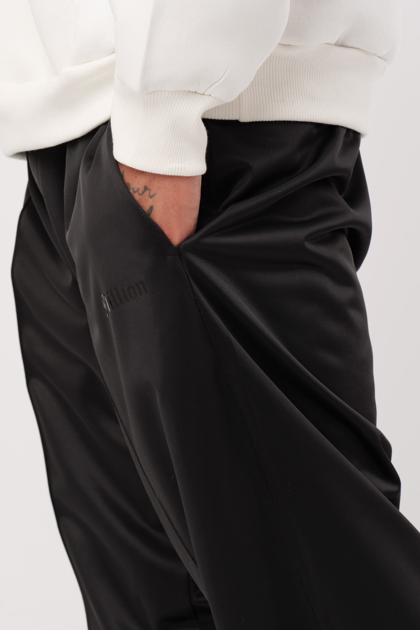 Black Acetate Pants with Nerves